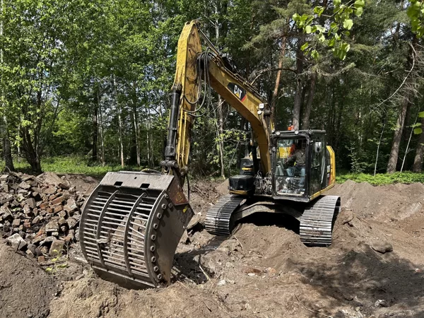 CAT312F