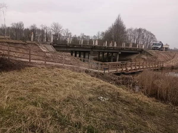 Tilta demontāža Pampāļos